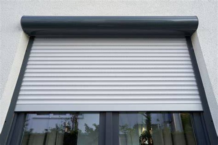 Do shutters block out noise?